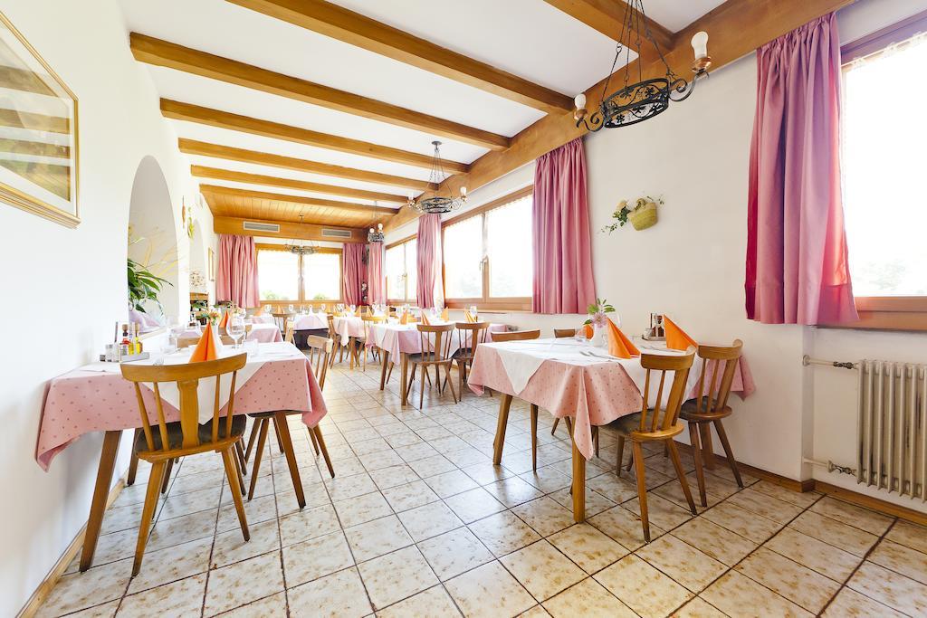 Hotel Brueckenwirt - Al Ponte Montagna Exteriör bild